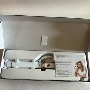 T3, Twirl 1.25 Inch Ceramic Curling Iron w Auto Shut Off NIB